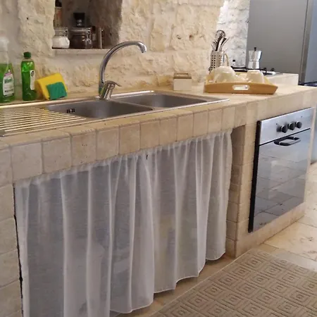 בית נופש Trullo Bianco Ulivo