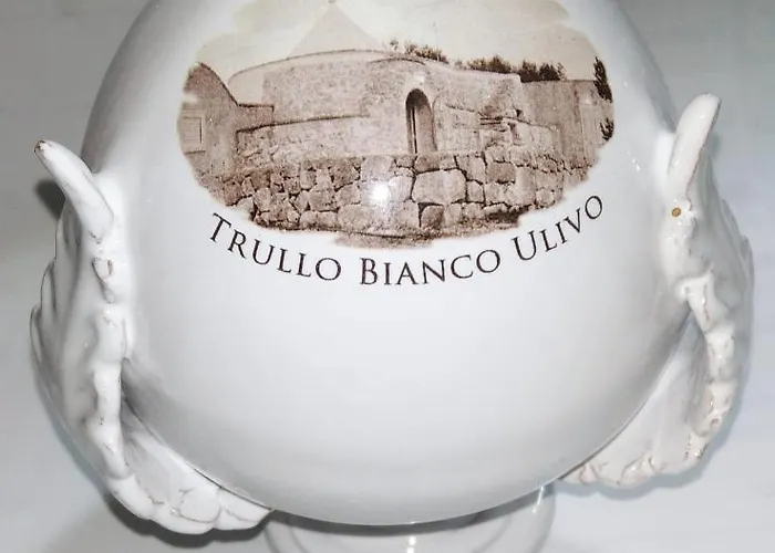 Trullo Bianco Ulivo Dom wakacyjny *