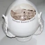 Trullo Bianco Ulivo Semesterbostad *
